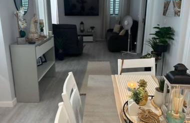 Maré Alta - Scenic Seaside Stay with outdoor deck - Photo 5