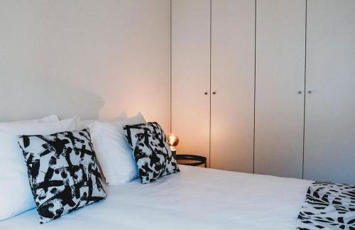 Artist’s corner in central Caldas - Photo 13