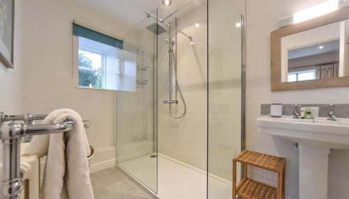 Raikes Barn - Photo 3