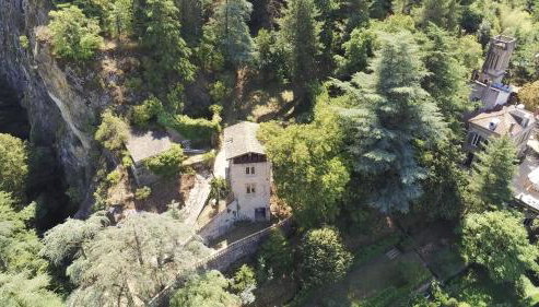 Gîte du vigneron à La Terrasse piscine local vélos - Foto 5