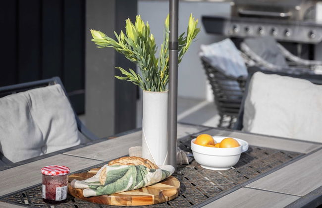 Sandy by Avantstay Oceanview, Steps to Beach Patio w/ Fire Pit + Dining Area - Foto 27