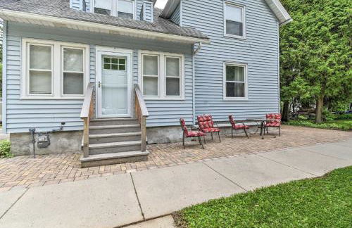 Walkable Lake Elkhart Apt Dine, Shop, Swim! - Foto 22