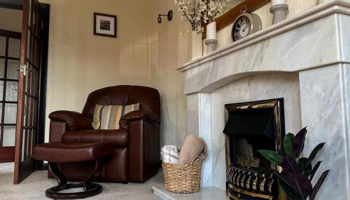 Maesllan - A Spacious Holiday Home in Porthcawl - 5 bedrooms, sleeps up to 10 people - Foto 2