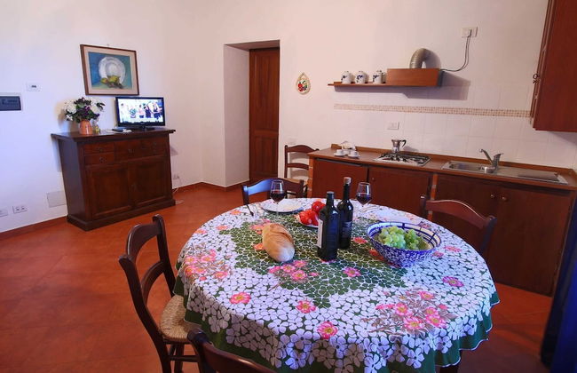 Splendid Farmhouse in Gualdo Cattaneo with Hot Tub - Foto 24