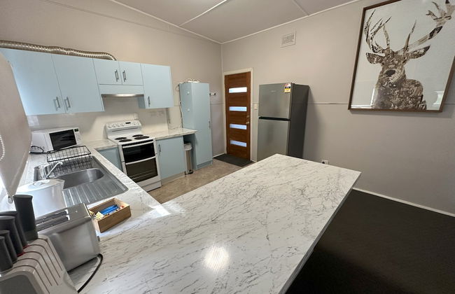 Breimba Street Apartments - Photo 14