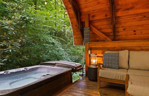 Airstream w Bathtub, River, & Hot Tub - Foto 54
