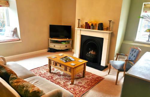 Historic, traditional & Spacious Wiltshire Cottage - Foto 16