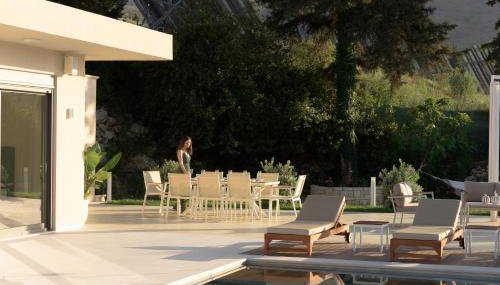 Reflection Villa, Heated Pool & Absolute Seclusion, By ThinkVilla - Foto 5