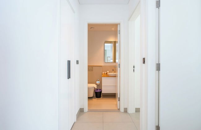 Luxury Brand New 2BR Apt at Dubai Hills - Photo 17