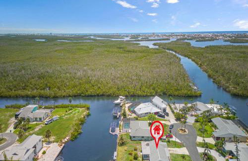 Salty Sunrise by Distinctive Beach Rentals - Foto 63