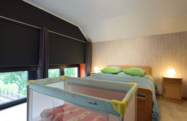 Serene Garden Retreat - Photo 7