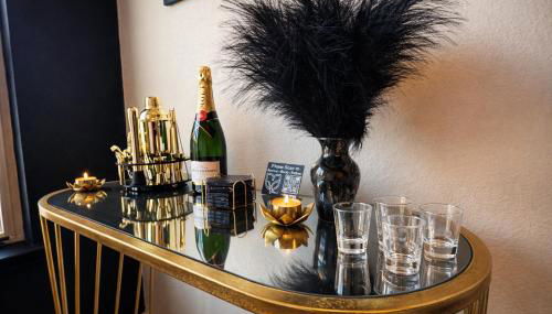 Red Chamber TX King Spa & Couples Retreat - Foto 3