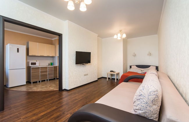 Clever House Apartments - Photo 11