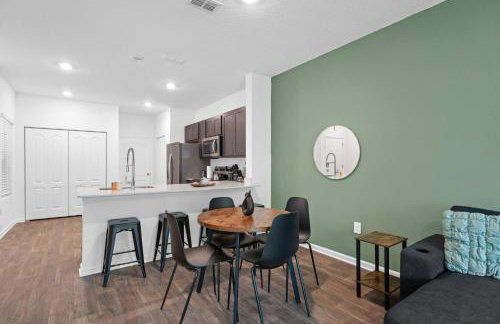 Beautiful 2BR Townhome Close to beach/Mayo Clinic. - Foto 18