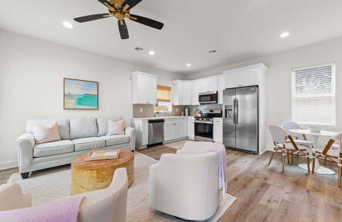 New Breezy Cottage - King Bed - Mini-Golf - Park - Foto 10