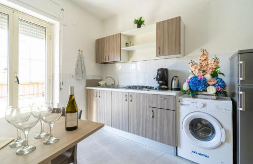 spazioso bicamere fronte mare - Foto 5