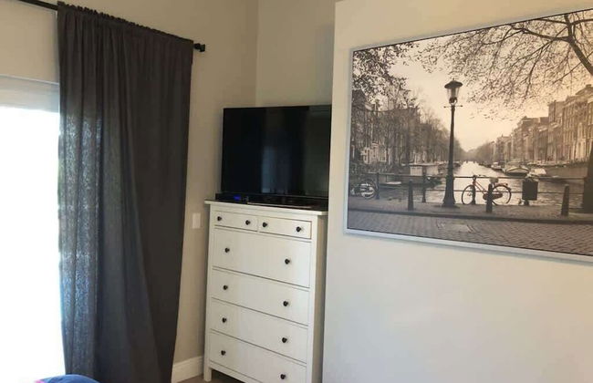 Beautiful Remodeled Private Pool Home - Foto 3