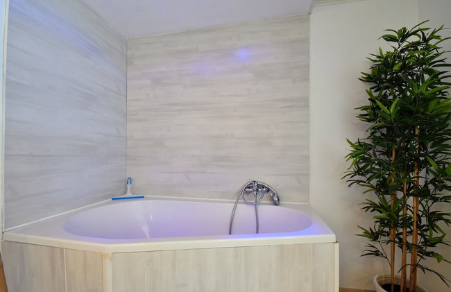 Luxury Pool Villa in Goesnes - Foto 18