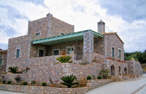 Villa Dimitra - Mani , traditional archontiko - Foto 1