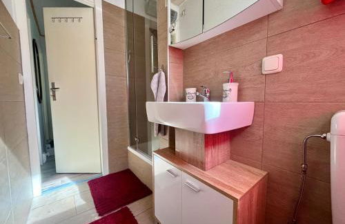 Bungalow-Jessern Ferienhaus im Grünen mit Seeblick - Foto 39