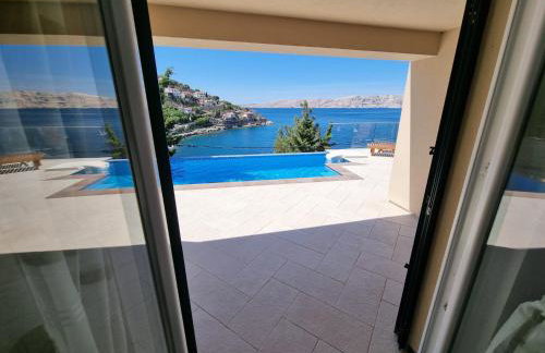 Villa Relax , with seaview and two pools near beach - Foto 17