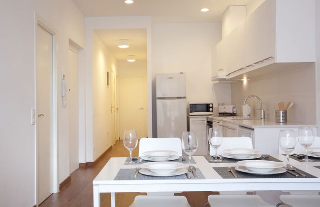 AB Montjuic - Photo 42