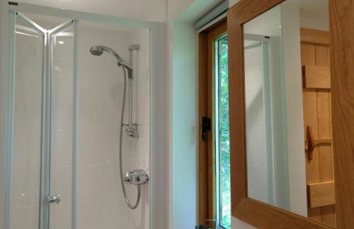 The Studio, Upper House Farm, Crickhowell. - Photo 32