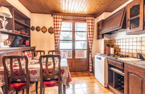 Beau chalet proche centre/pistes - Garage - Wifi - Foto 7