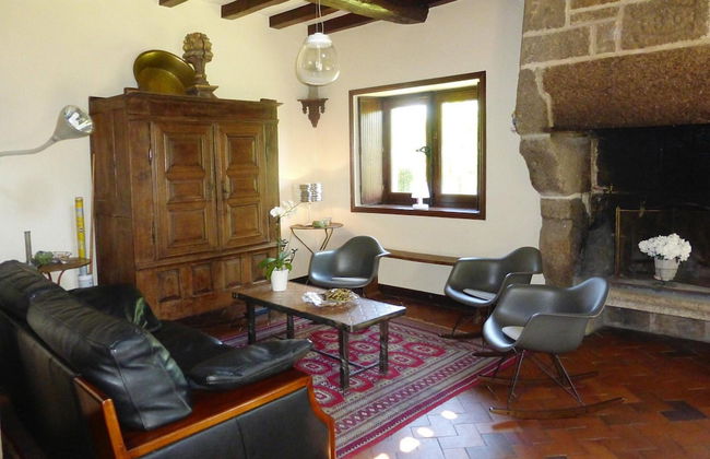 Mill in Brittany by River Aulne With Kayaks - Foto 20