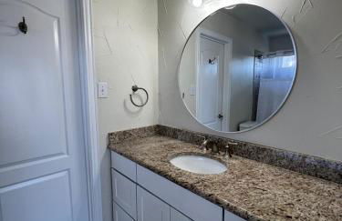 Lovejoy Serenity - Amazing pool, Games, Movie Room - Foto 26