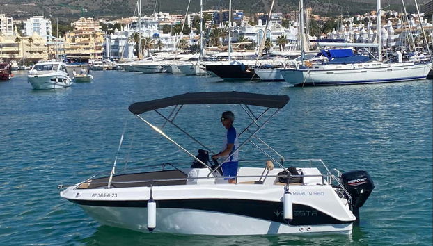 Private Boat Charter Without License in Benalmádena - Foto 3