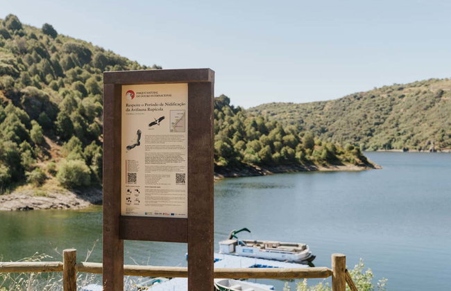 Paseo en barco por el Parque Natural del Duero Internacional - Foto 8