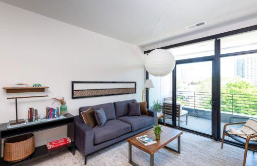 East Side Luxury 1BR Apt - Near Brady St with Balcony and Lounge - Foto 2