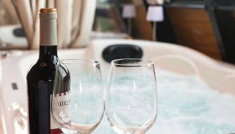 Chalé Lagoa do Coração c/ Jacuzzi - Paulo Lopes/SC - Foto 4