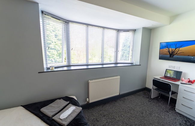 Spacious 1-bed Studio in Birmingham - Photo 18