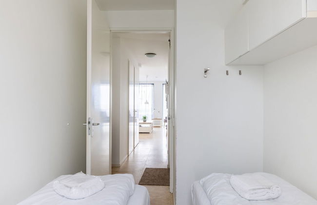 Luxury Apartment in a Residence Right on the Boulevard and the Beach - Foto 6