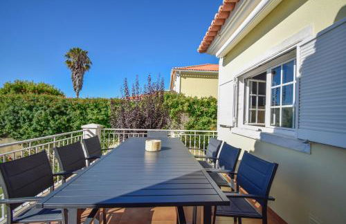 Spacious 4-Bedroom Villa with Private Heated Pool in Quinta da Beloura Sintra Ideal for Families & Long Stays - Foto 21