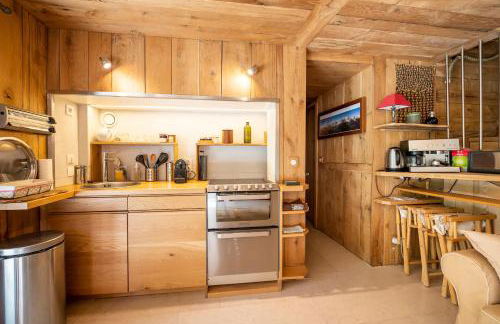 Chalet Ananda avec Sauna, Baignoire Balnéo et Terrasse - Photo 4