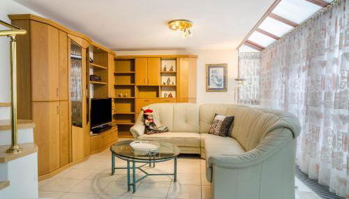 Schwarzwalduhren Nescht Triberg - Foto 4