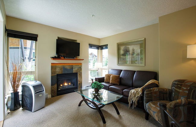 Sunrise Ridge Waterfront Resort - Photo 26