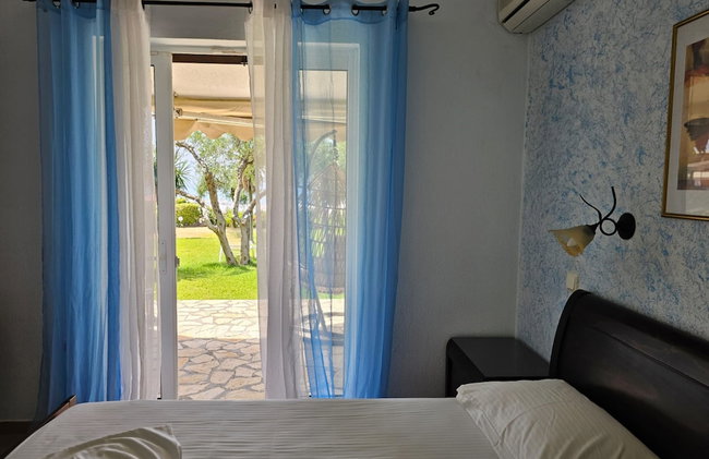 Corfu Glyfada Menigos Resort 5-8 - Foto 9