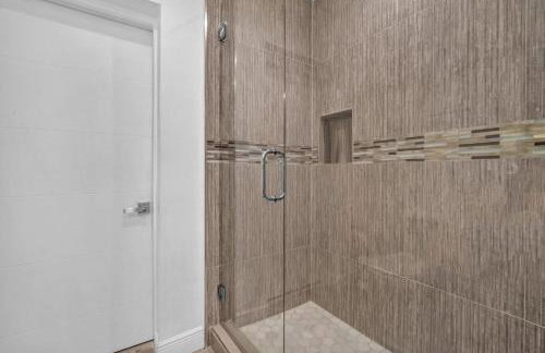 Modern Miami Oversized 3 Bedroom in Central Location - Foto 30