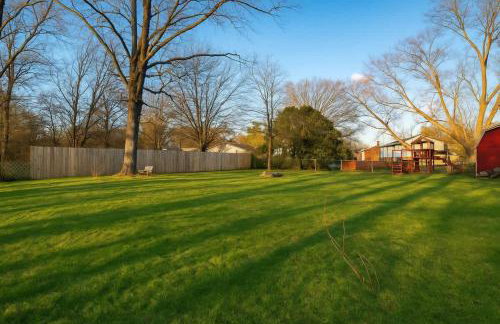 Hot Tub, Game Room, 4 Bedrooms, Gorgeous Remodel - Foto 48