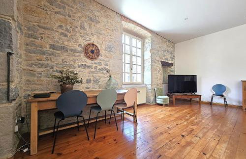 Magnifique villa en pierres au cœur de Saint Antonin Noble Val - Piscine et jardin privés -10 personnes - Foto 25