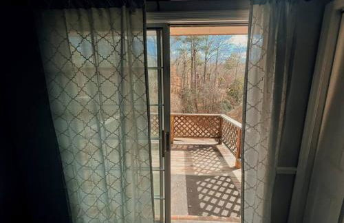 Recently Renovated Condo! - Foto 11