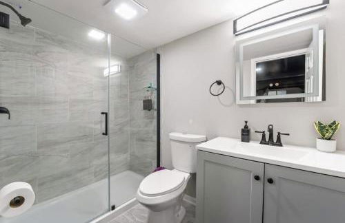 Joliet Cozy Oasis 4BR - Foto 18