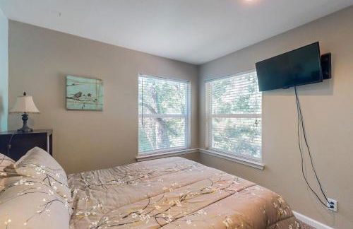 Creekside & Cozy - Foto 22