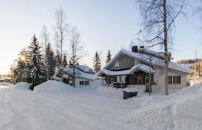 Hallantytär b4 paritalo - Foto 1