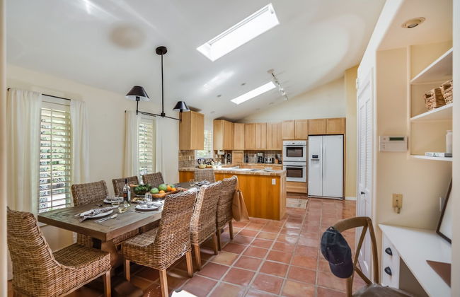 Le n by Avantstay Private Breathtaking Character Cottage w Pool Hot Tub - Foto 14