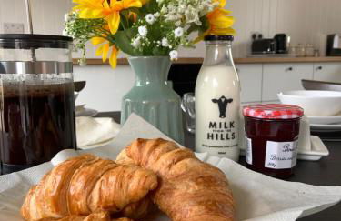 The Stables, Modern 2 bed, 4 person, Rural Barn Conversion with Great Access - Foto 4